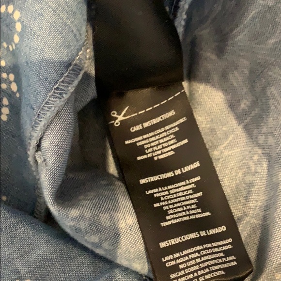 Denim romper with peep hole back - Picture 3 of 9